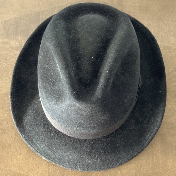 Hand crafted felt hat from Bolivia. - Picture 6 of 9